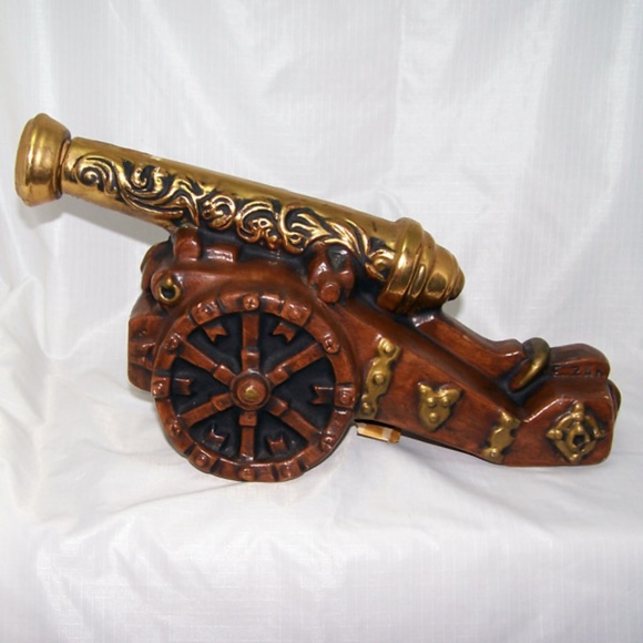 VTG Ezra Brooks 1969 Cannon Whiskey Decanter - Picture 4 of 9